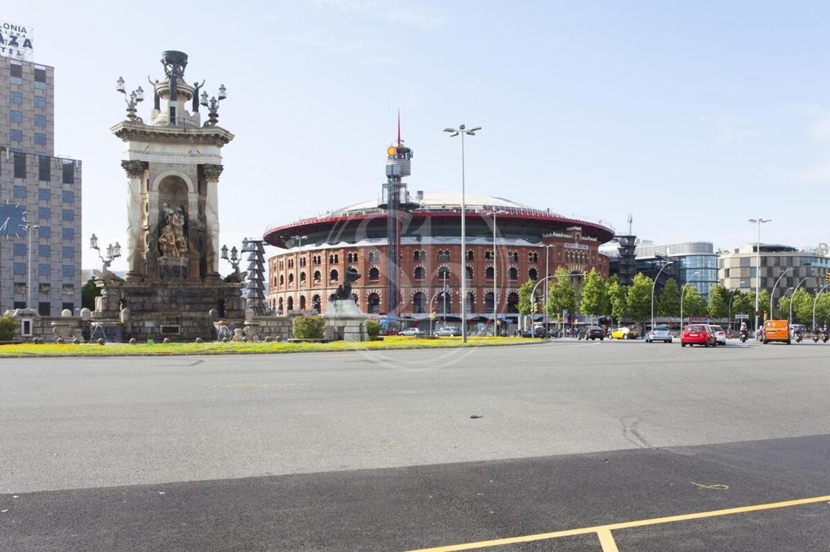 Apartamento Con Terraza En Poble Sec 巴塞罗那 外观 照片